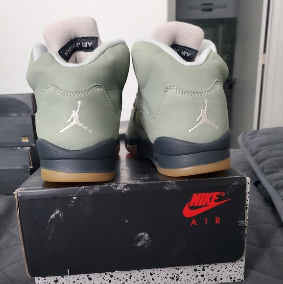 Jordan Green and Yellow Sneakers with Signature Mesh - Picture 4 of 6